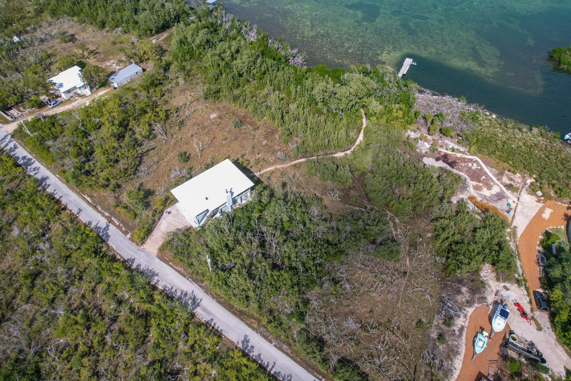 3127 Stewart Road photo 5