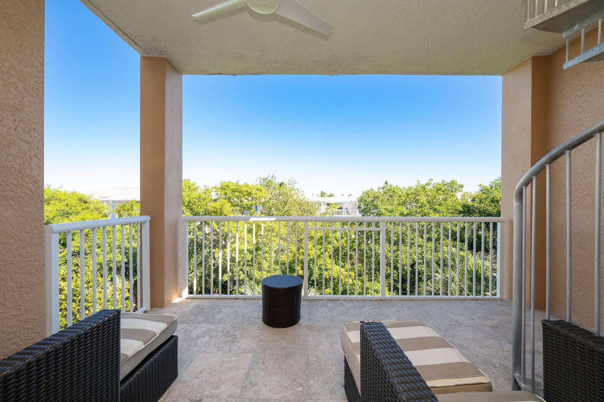 3841 N Roosevelt Boulevard 632 photo 14