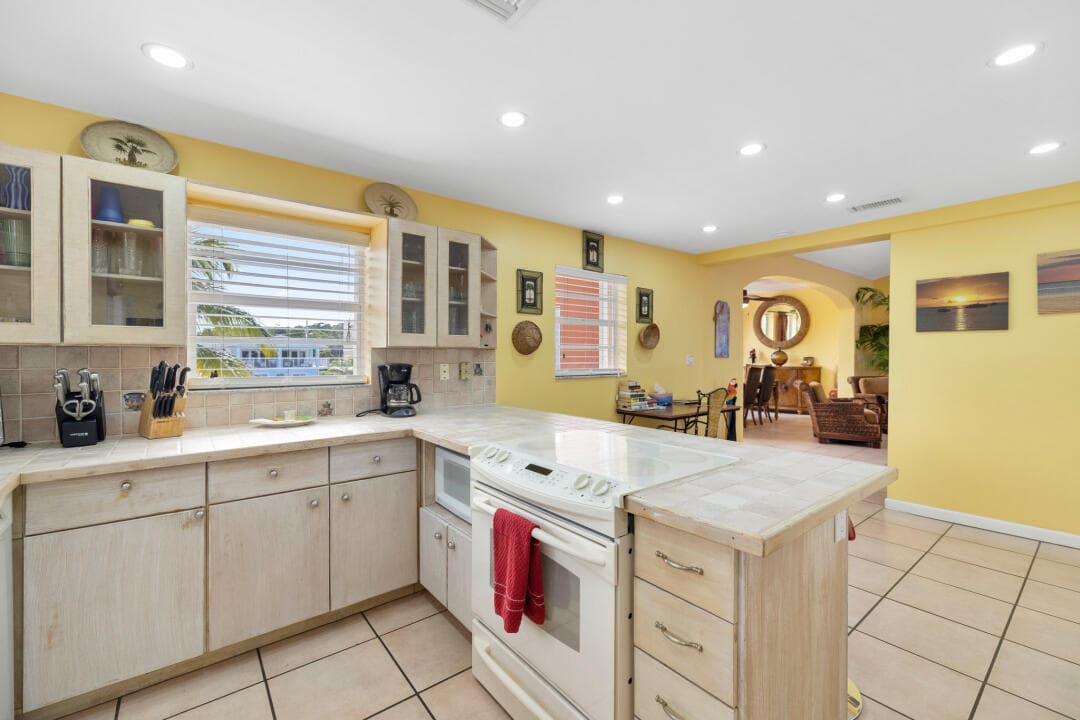 23 S Exuma Road photo 11