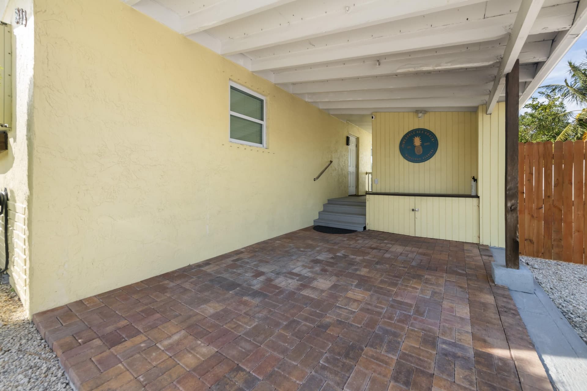 8188 Aviation Boulevard photo 17
