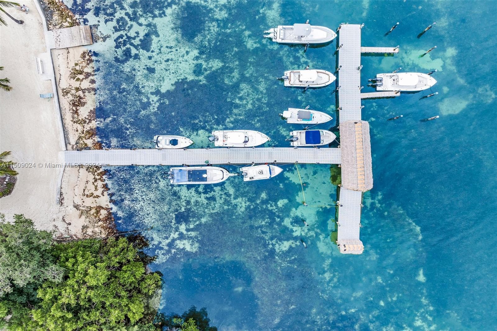 87200 Overseas Highway V9 photo 3