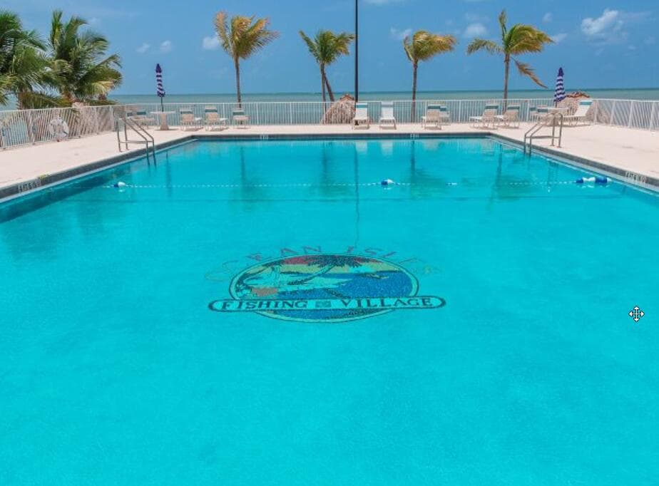 10877 Overseas Highway 7 photo 1