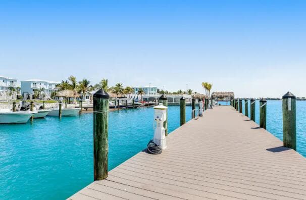 10877 Overseas Highway 7 photo 10