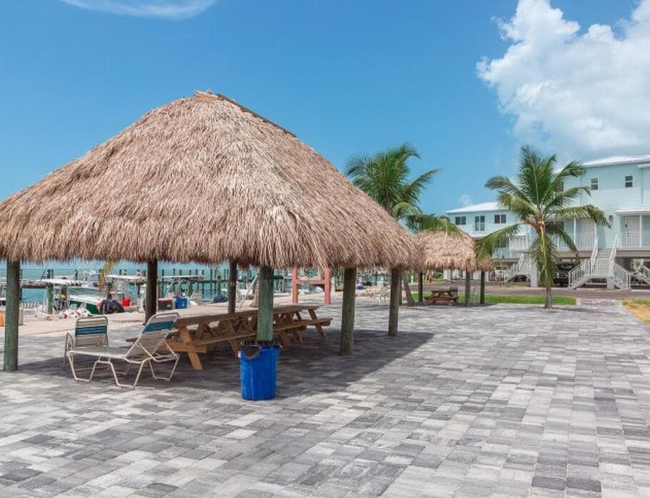 10877 Overseas Highway 7 photo 11