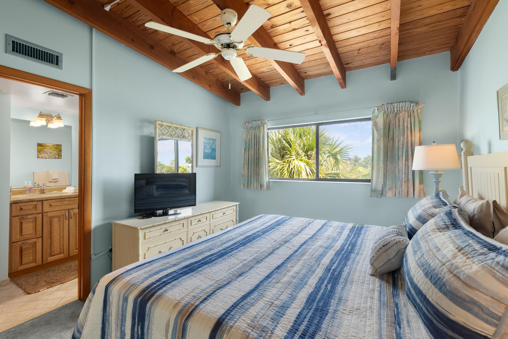 1133 W Ocean Drive 2 photo 24