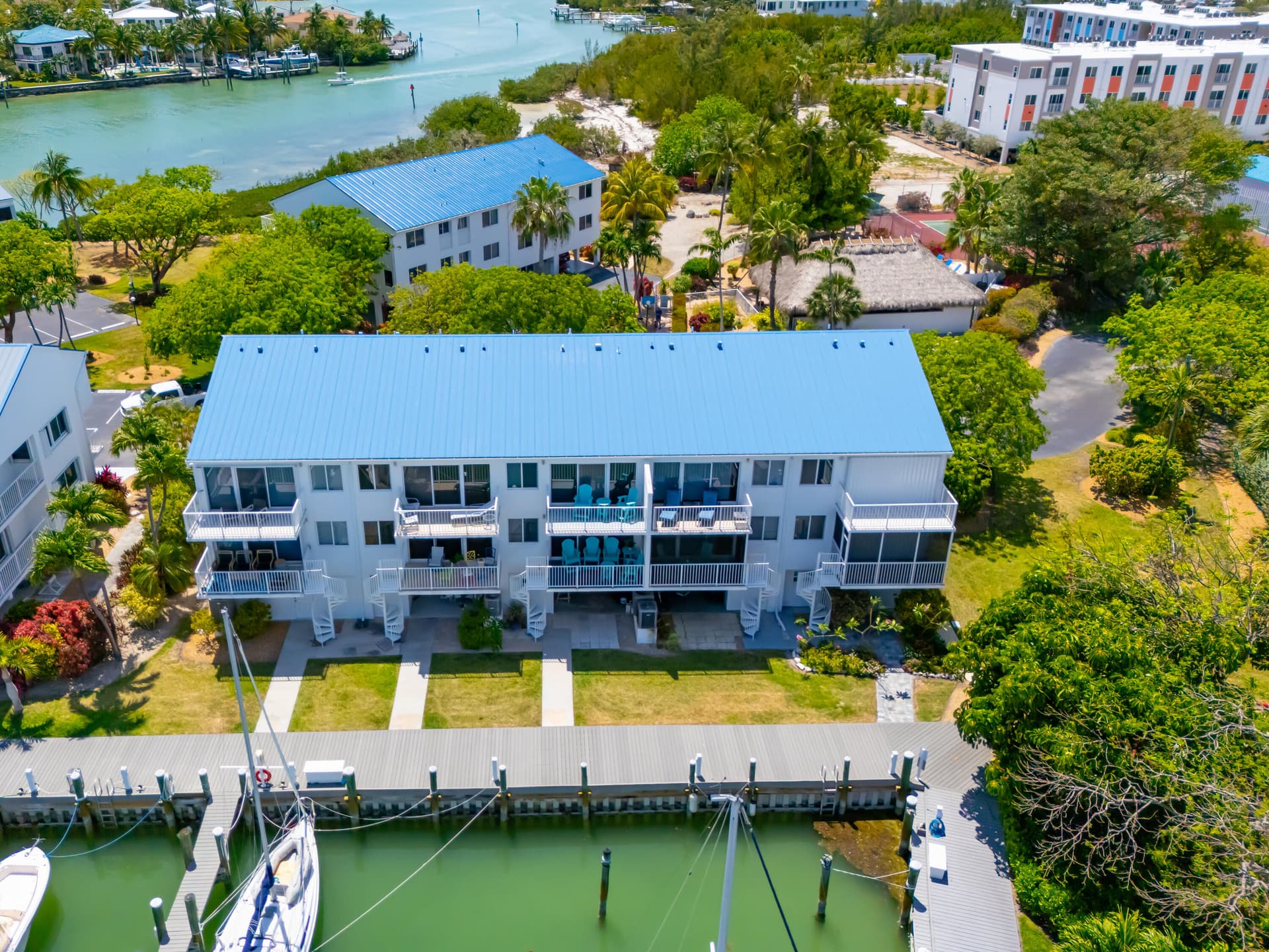 95 Coco Plum Drive 5D photo 2