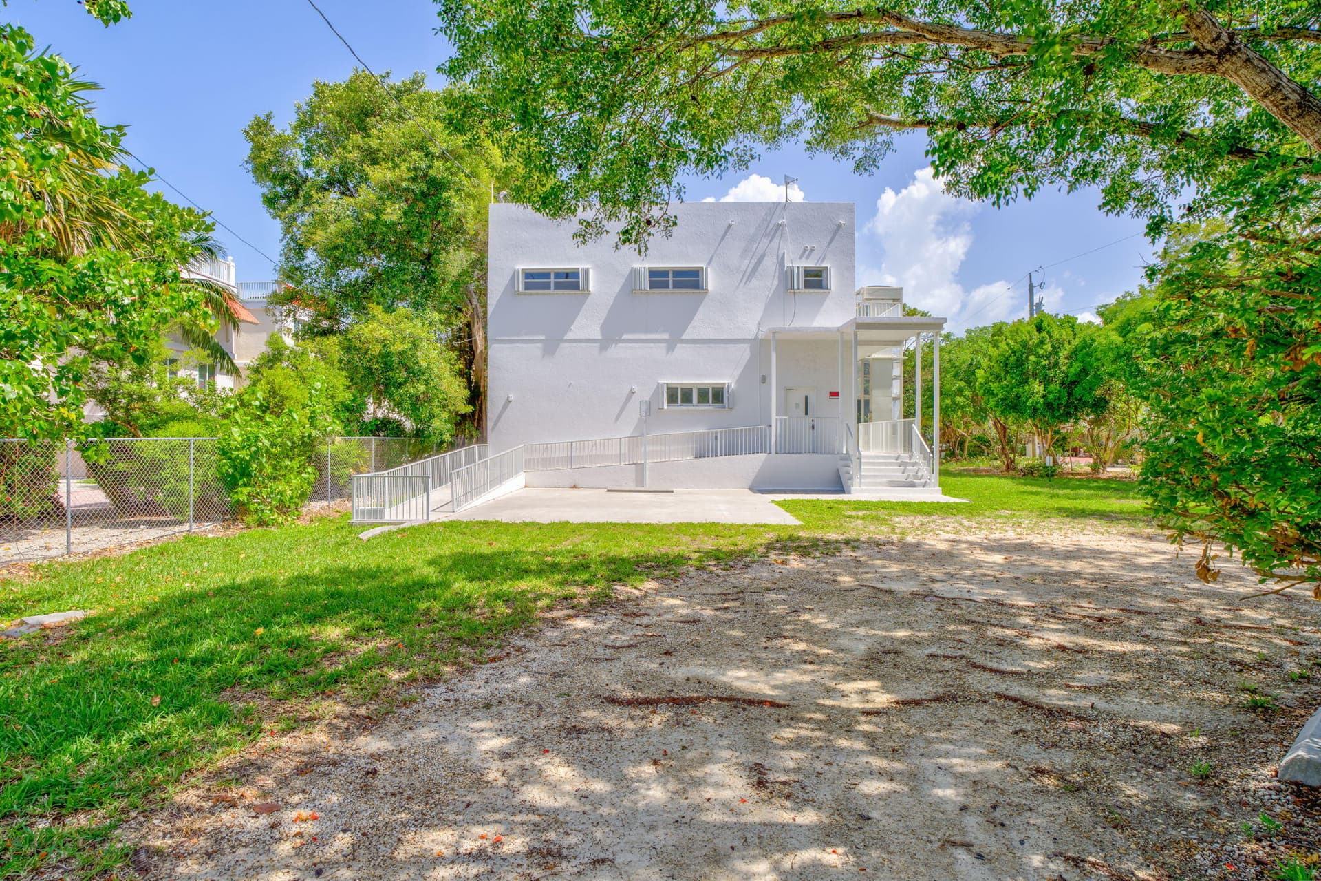 14 125th Street Gulf 3