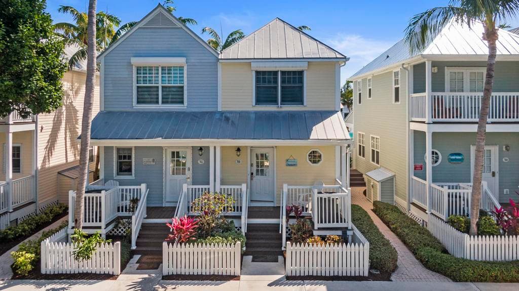 7031 Harbor Village Drive photo 4