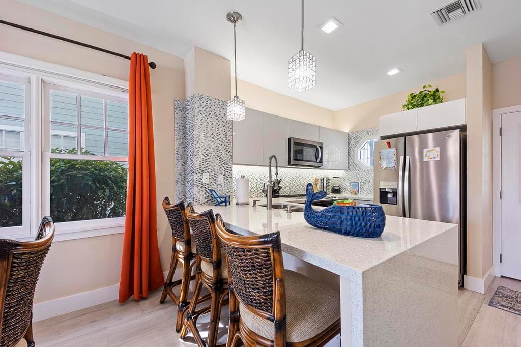 7031 Harbor Village Drive photo 6