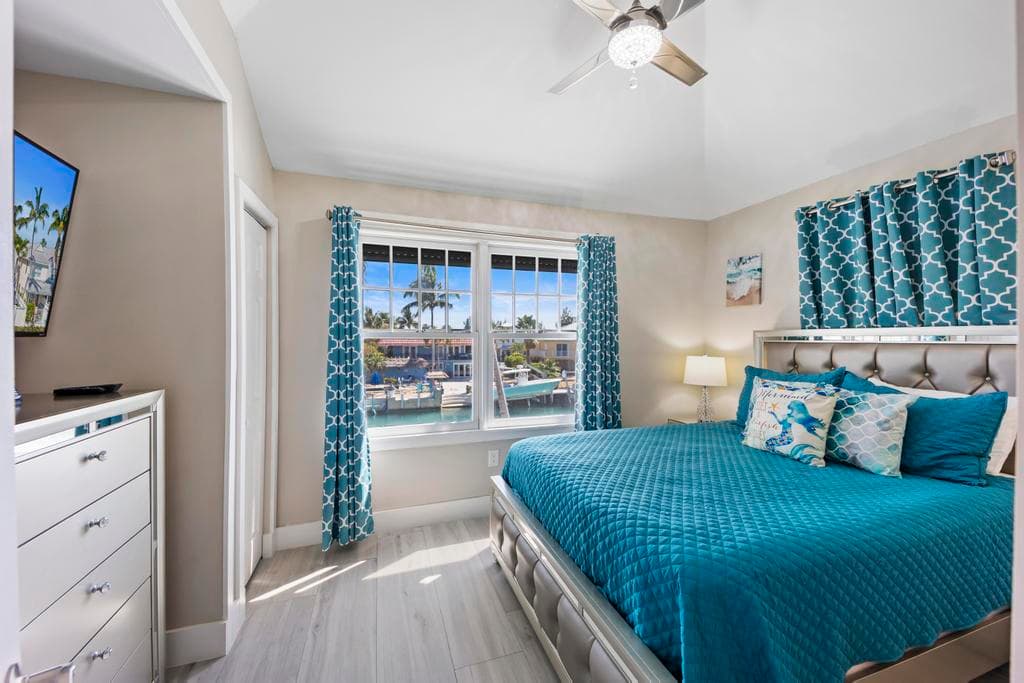 7031 Harbor Village Drive photo 25