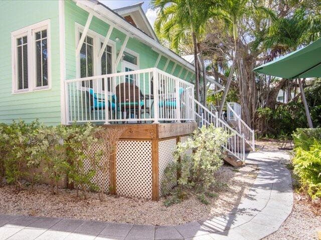 1445 S 1445 Roosevelt Boulevard 411 photo 4