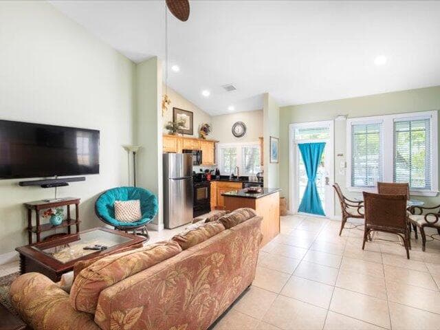 1445 S 1445 Roosevelt Boulevard 411 photo 5