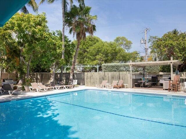1445 S 1445 Roosevelt Boulevard 411 photo 23