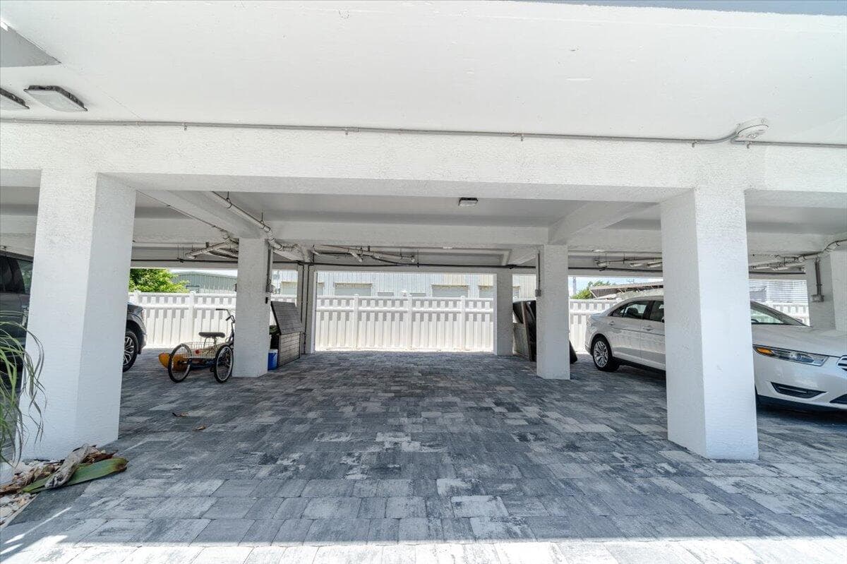 10877 Overseas Highway 94 photo 4
