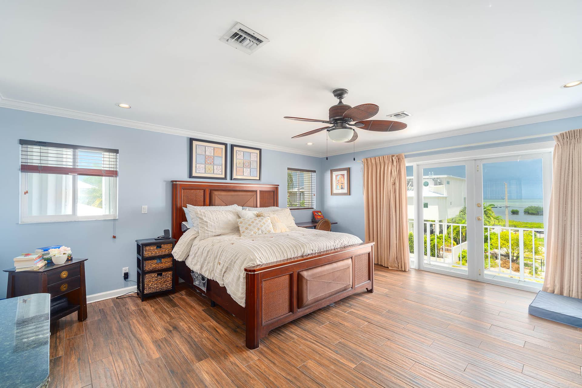 27 Evergreen Avenue photo 18