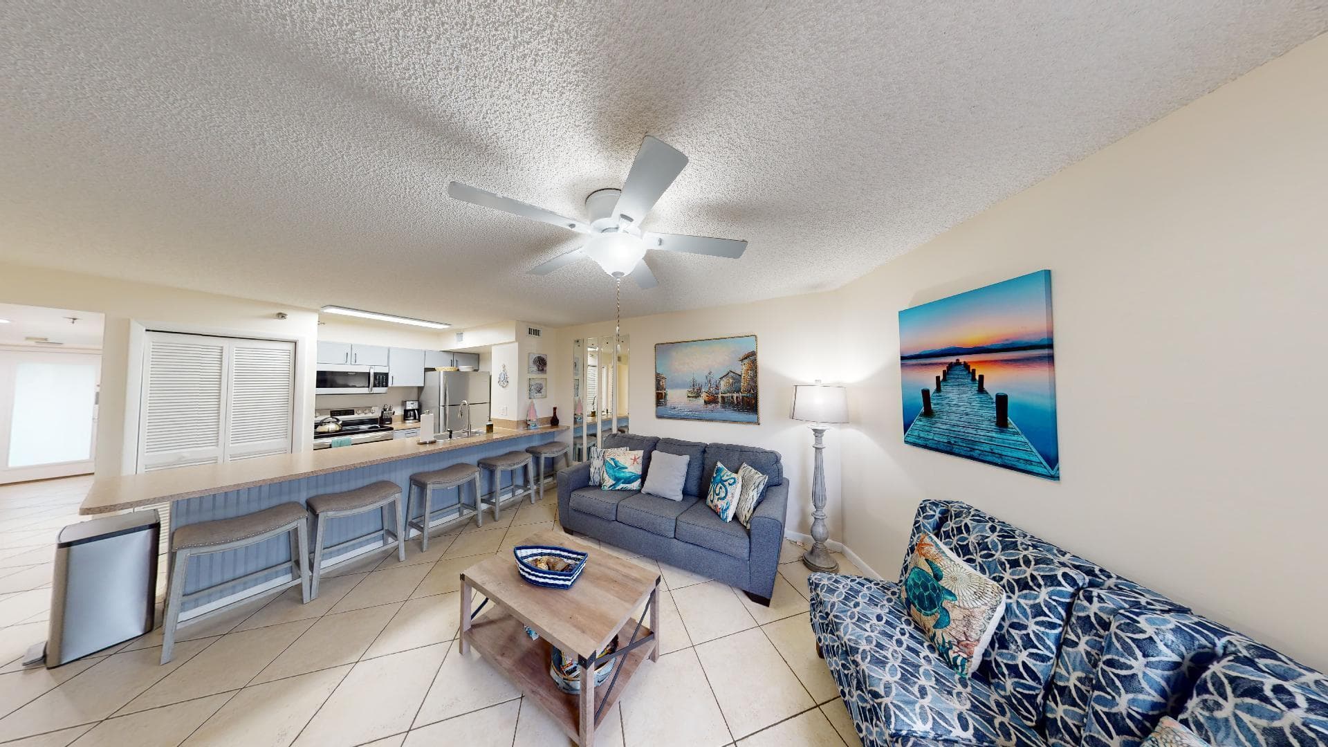 500 Burton Drive 1202 photo 3