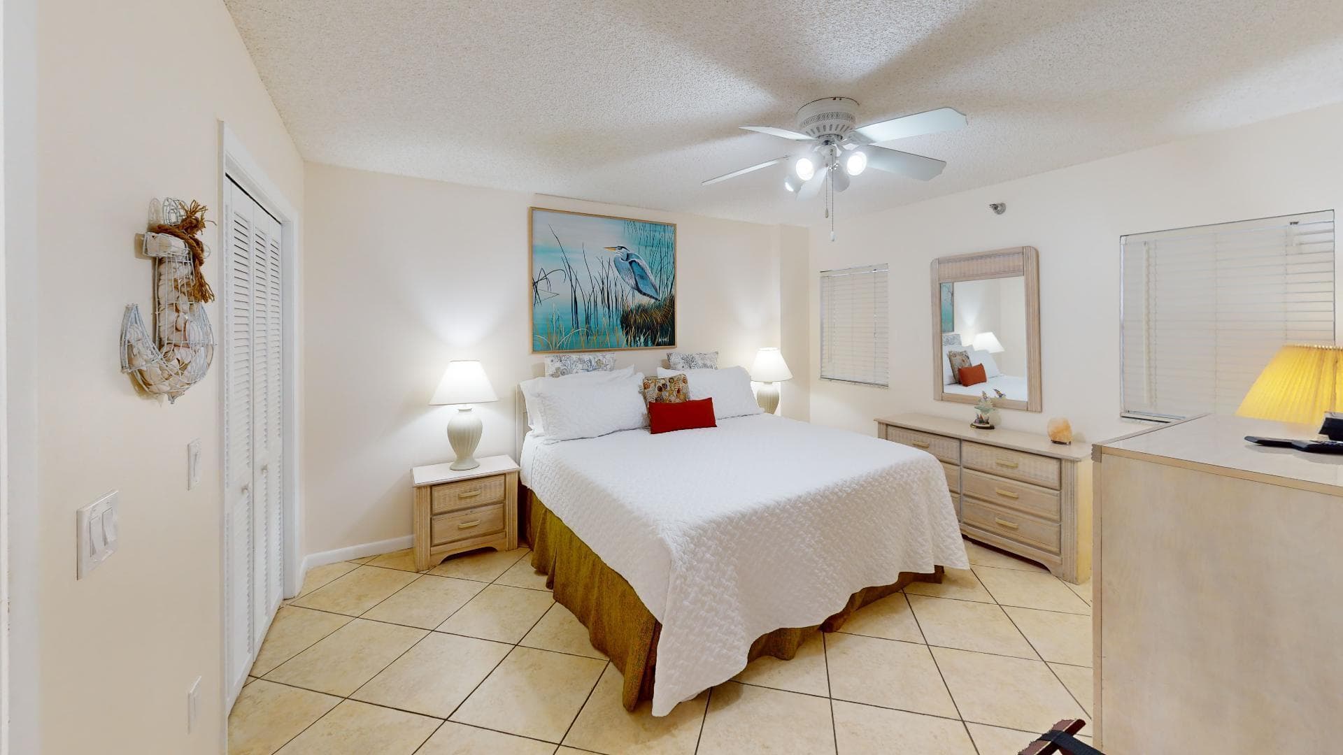 500 Burton Drive 1202 photo 2