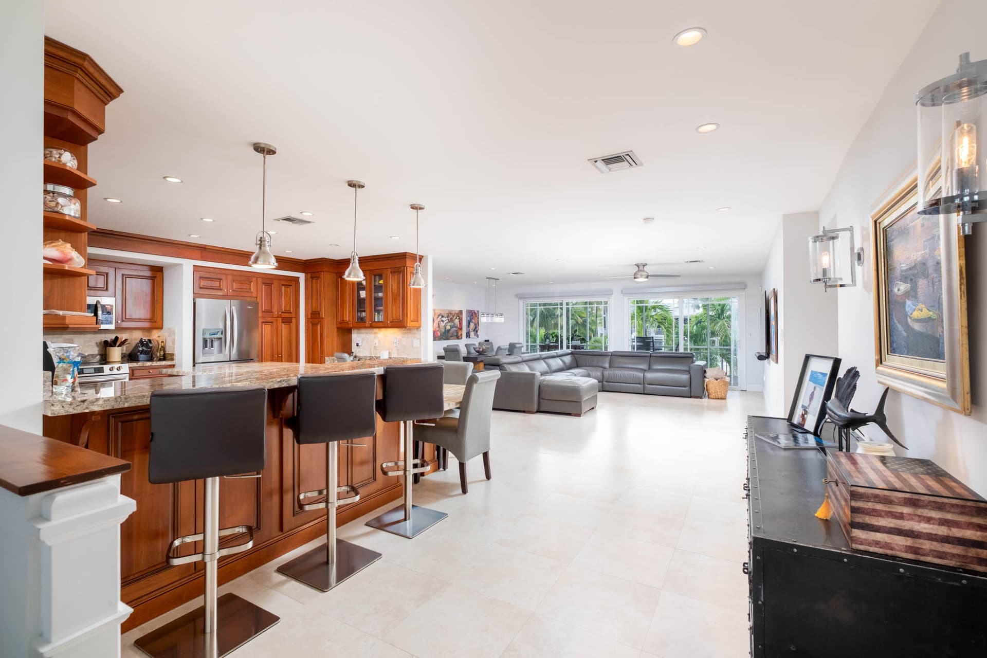 136 Giardino Drive photo 8