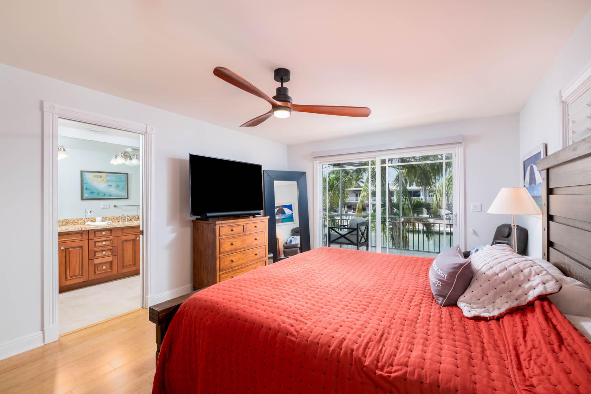 136 Giardino Drive photo 10