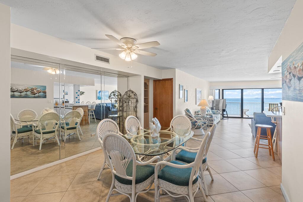 1133 W Ocean Drive 13 photo 3