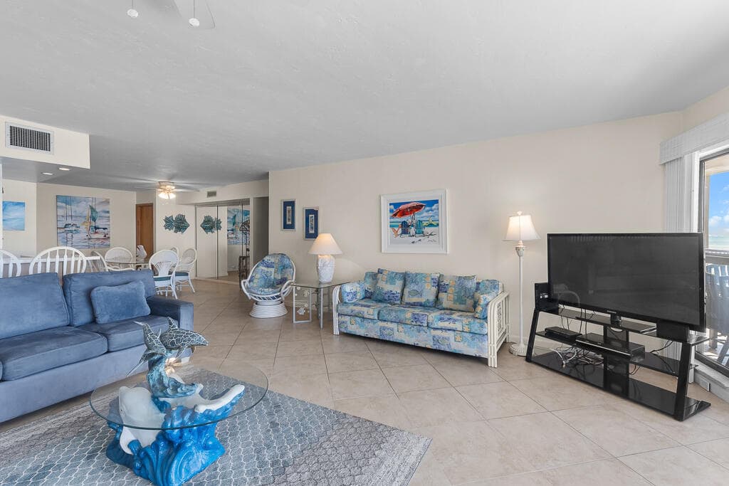 1133 W Ocean Drive 13 photo 9
