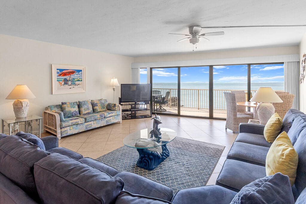 1133 W Ocean Drive 13 photo 2