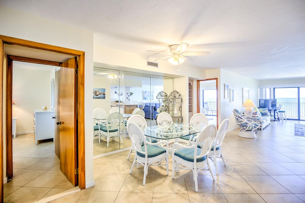 1133 W Ocean Drive 13 photo 16