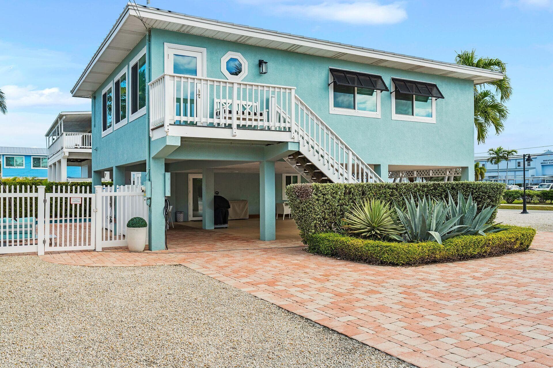 341 Sombrero Beach Road photo 2