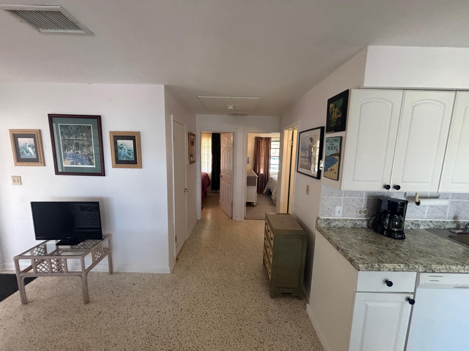 1433 Sunset Road photo 8