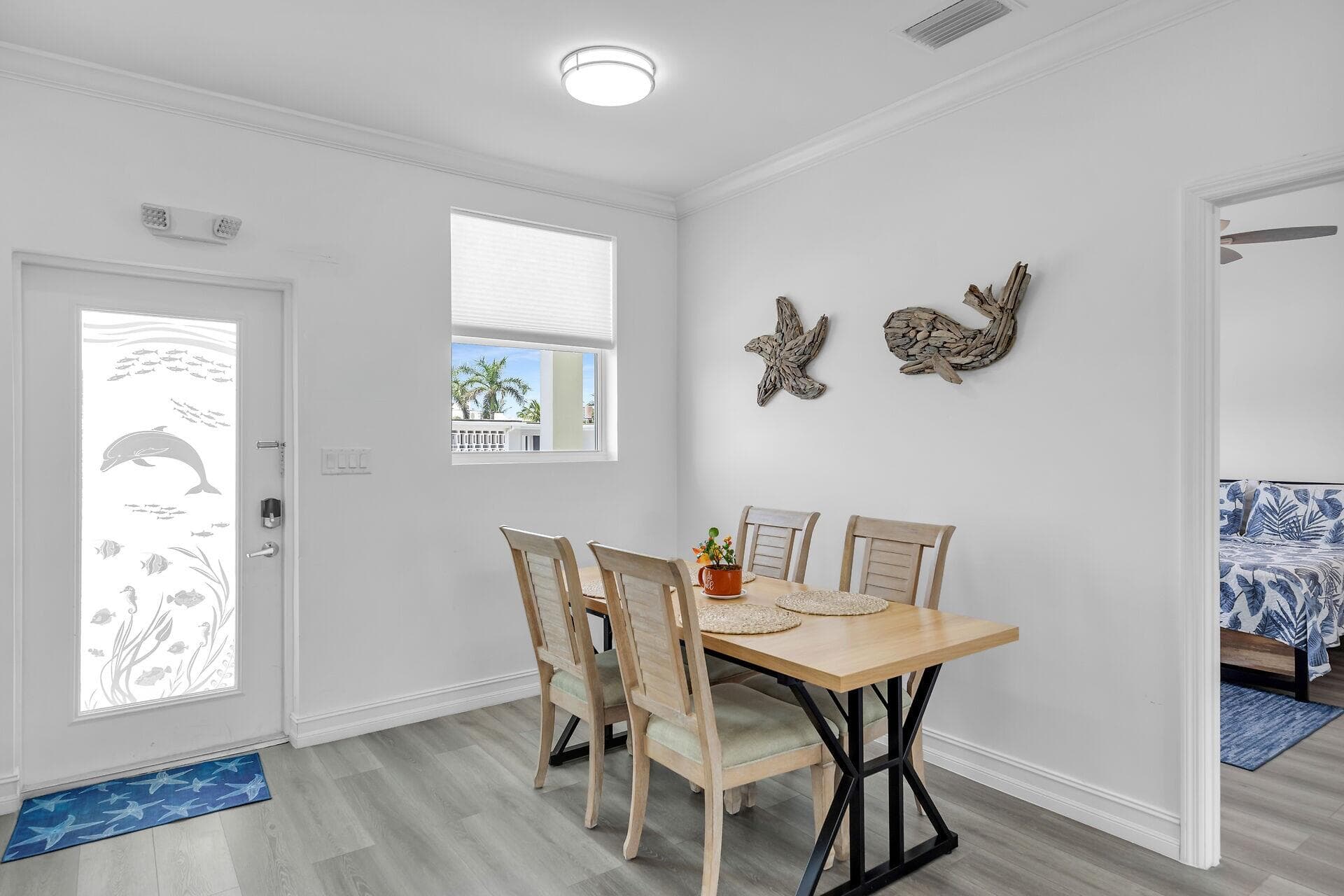 501 E Ocean Drive 9 photo 13