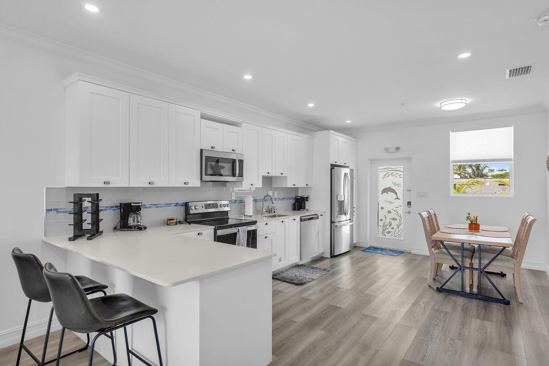 501 E Ocean Drive 9 photo 10
