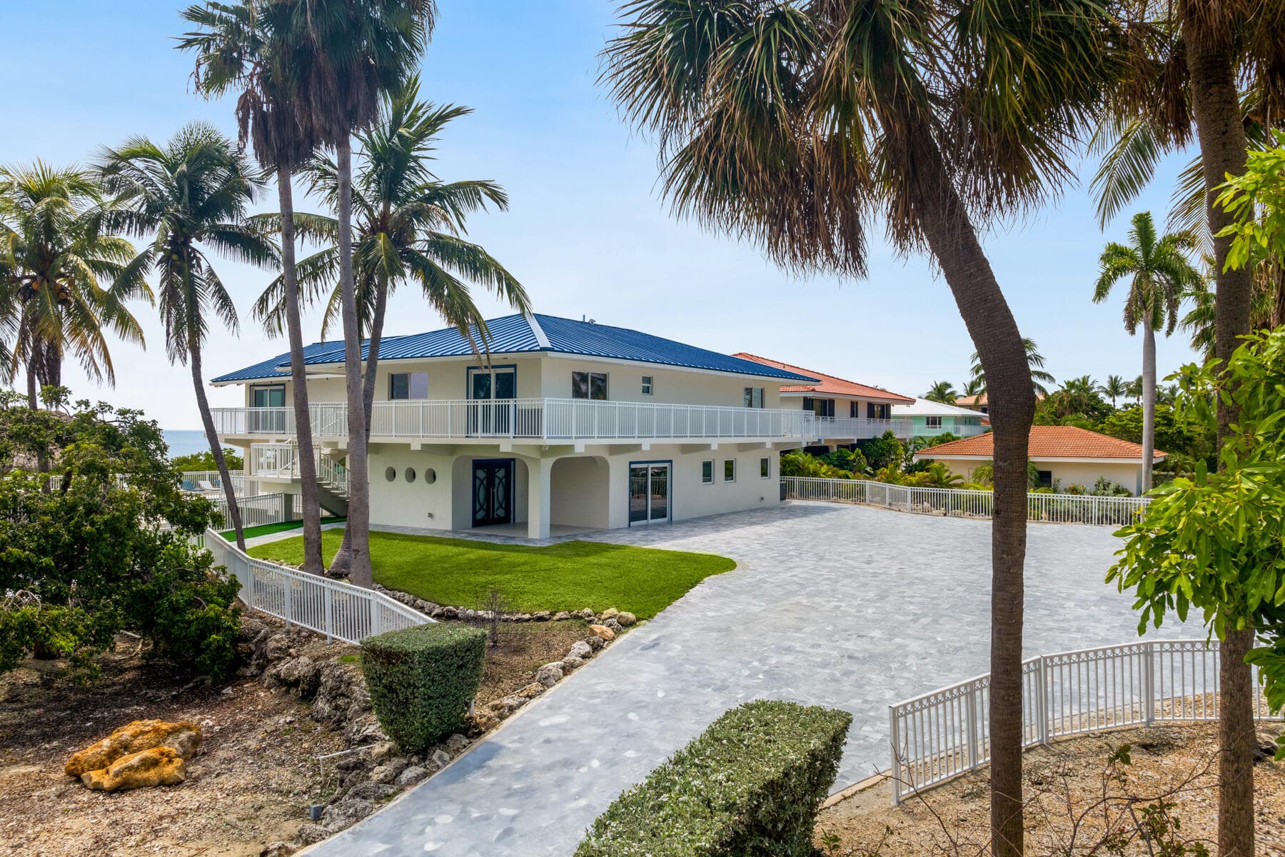 308 Sabal Street photo 10