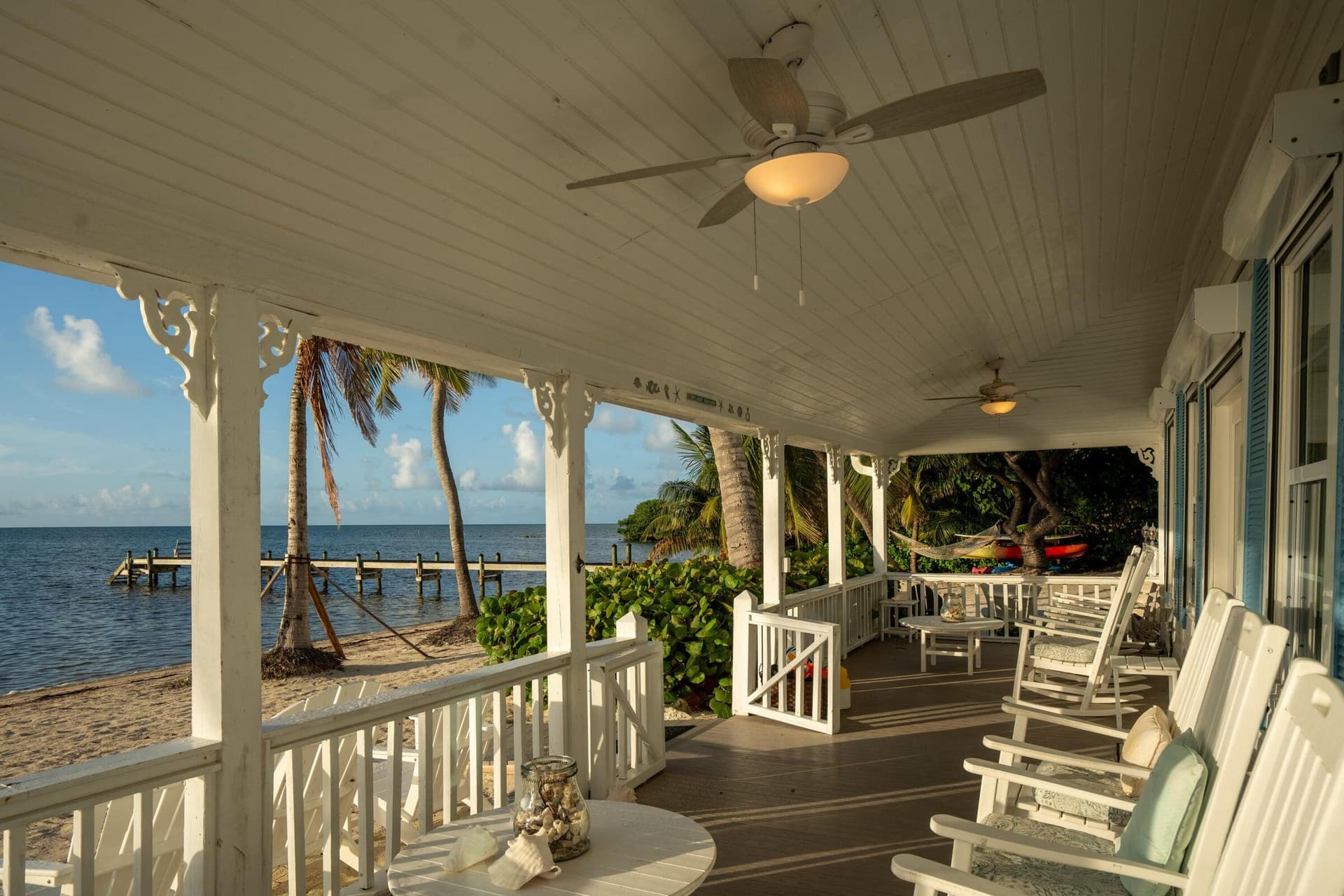 109 Columbus Dr 2
