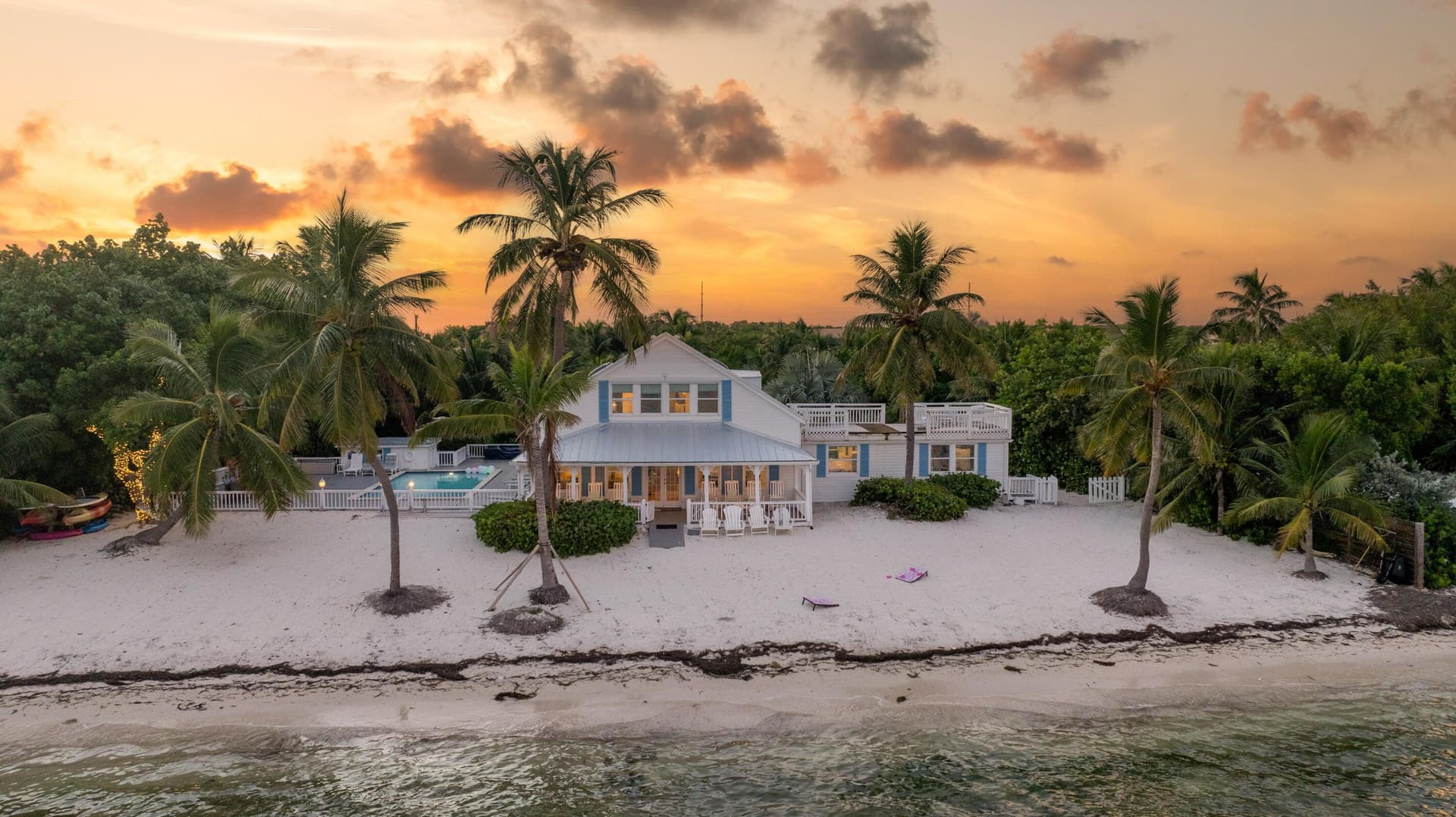 109 Columbus Dr 1