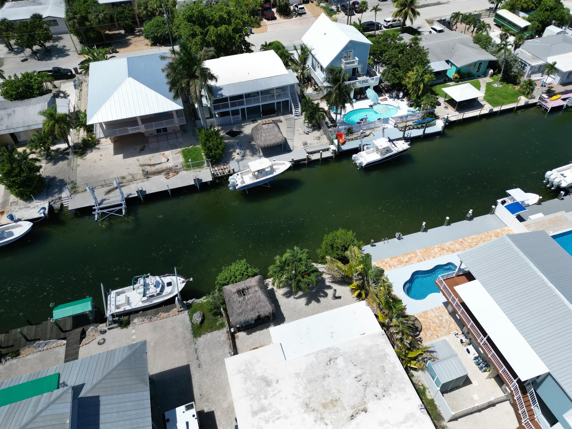 2411 Grouper Drive photo 2
