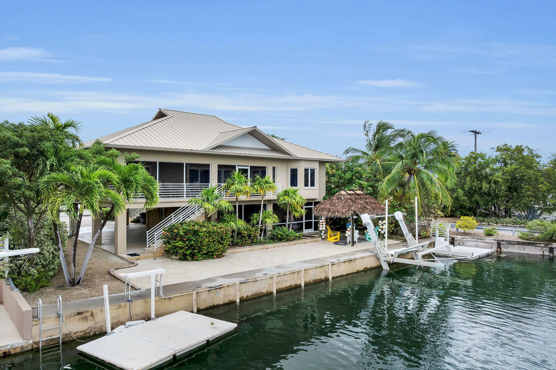 860 Lagoon Drive photo 6