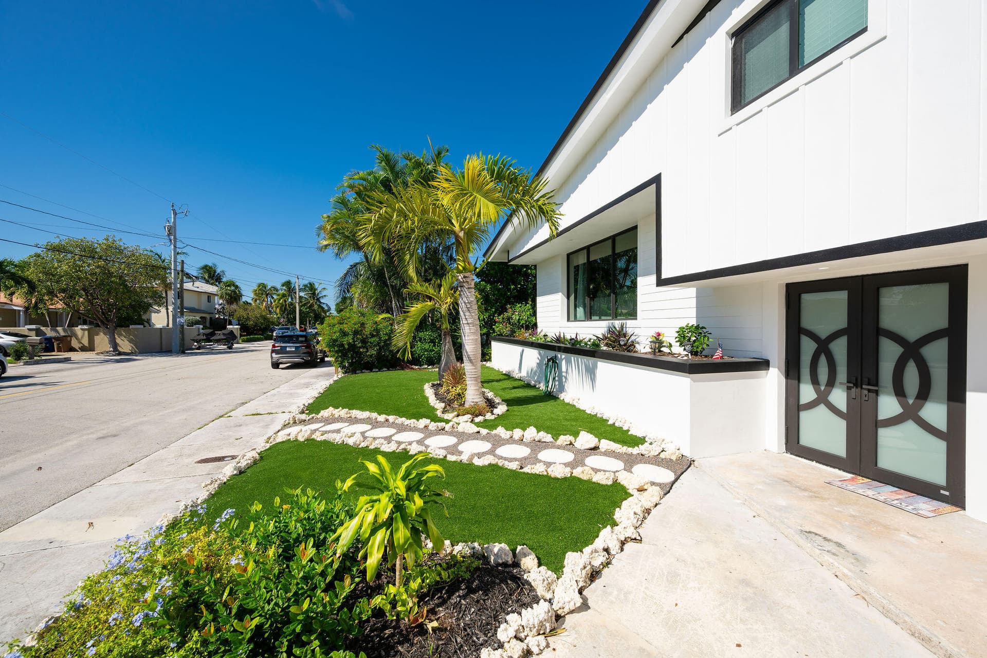 16 Azalea Drive photo 3