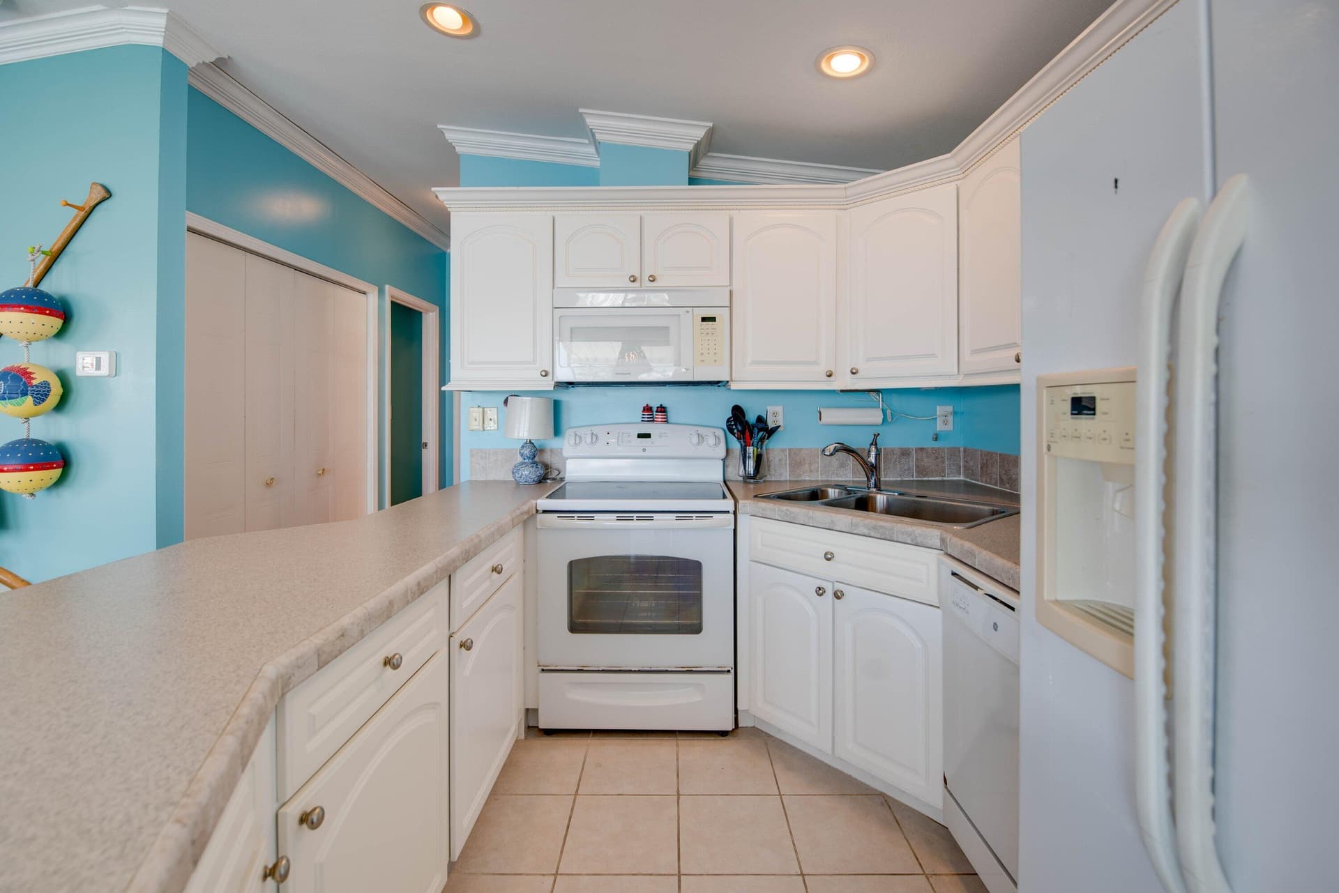 701 Spanish Main Drive 247 photo 13