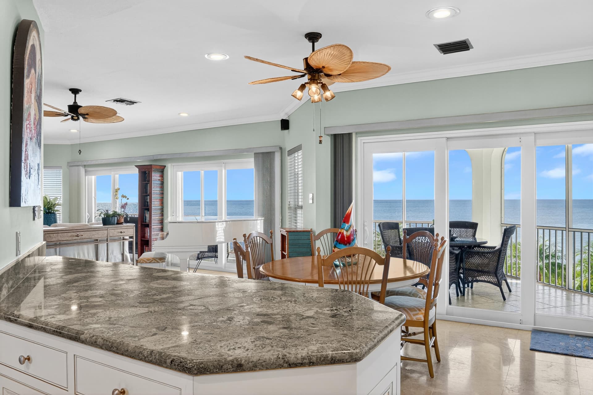 258 W Seaview Circle photo 6