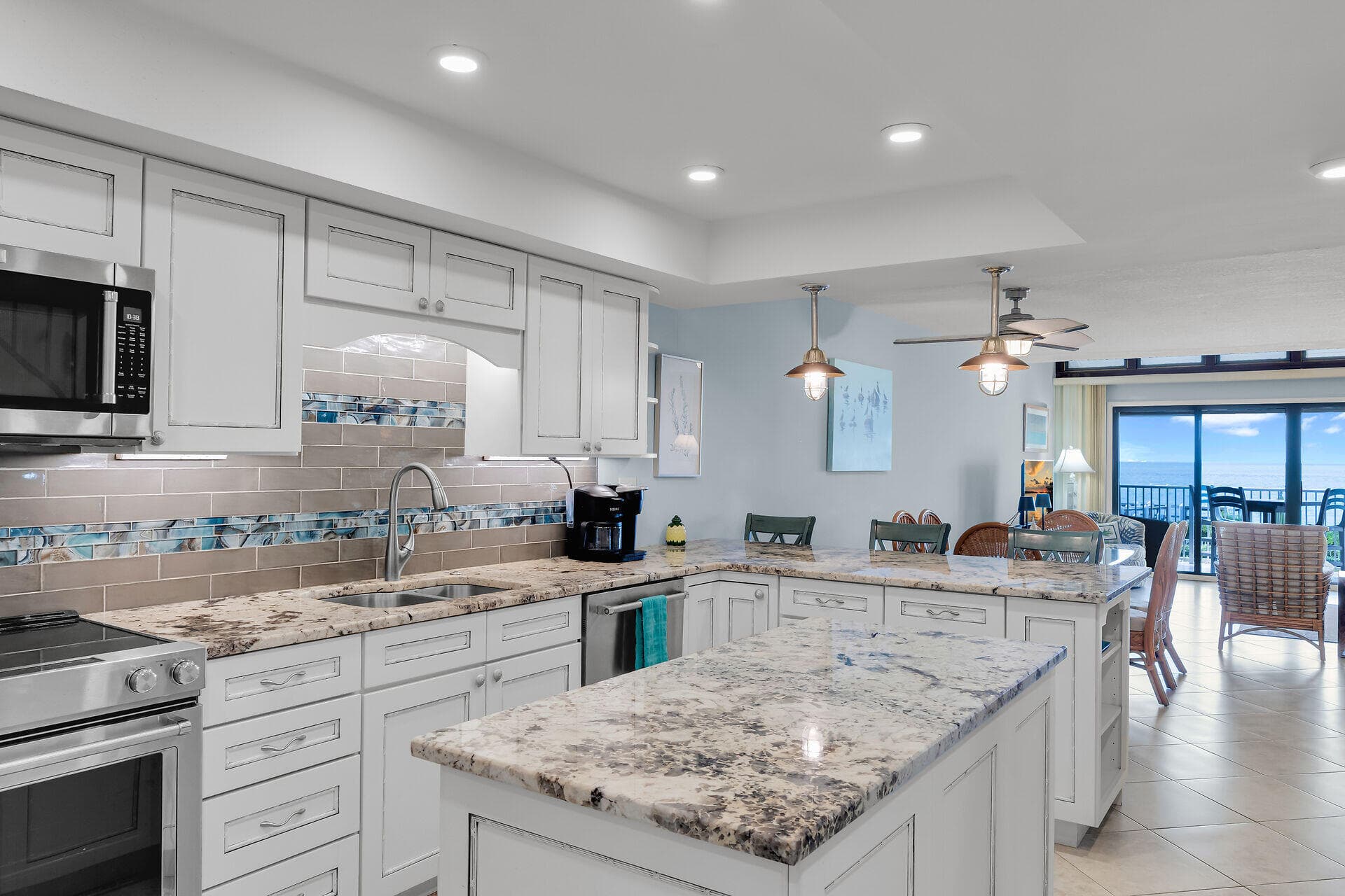 1133 W Ocean Drive 6 photo 5