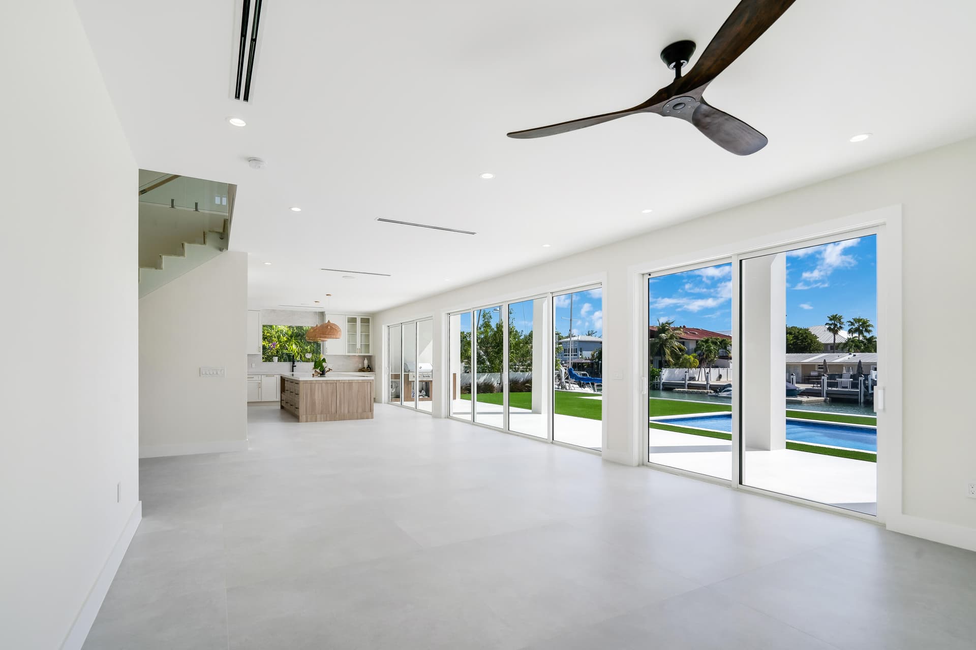 117 Leoni Drive photo 17