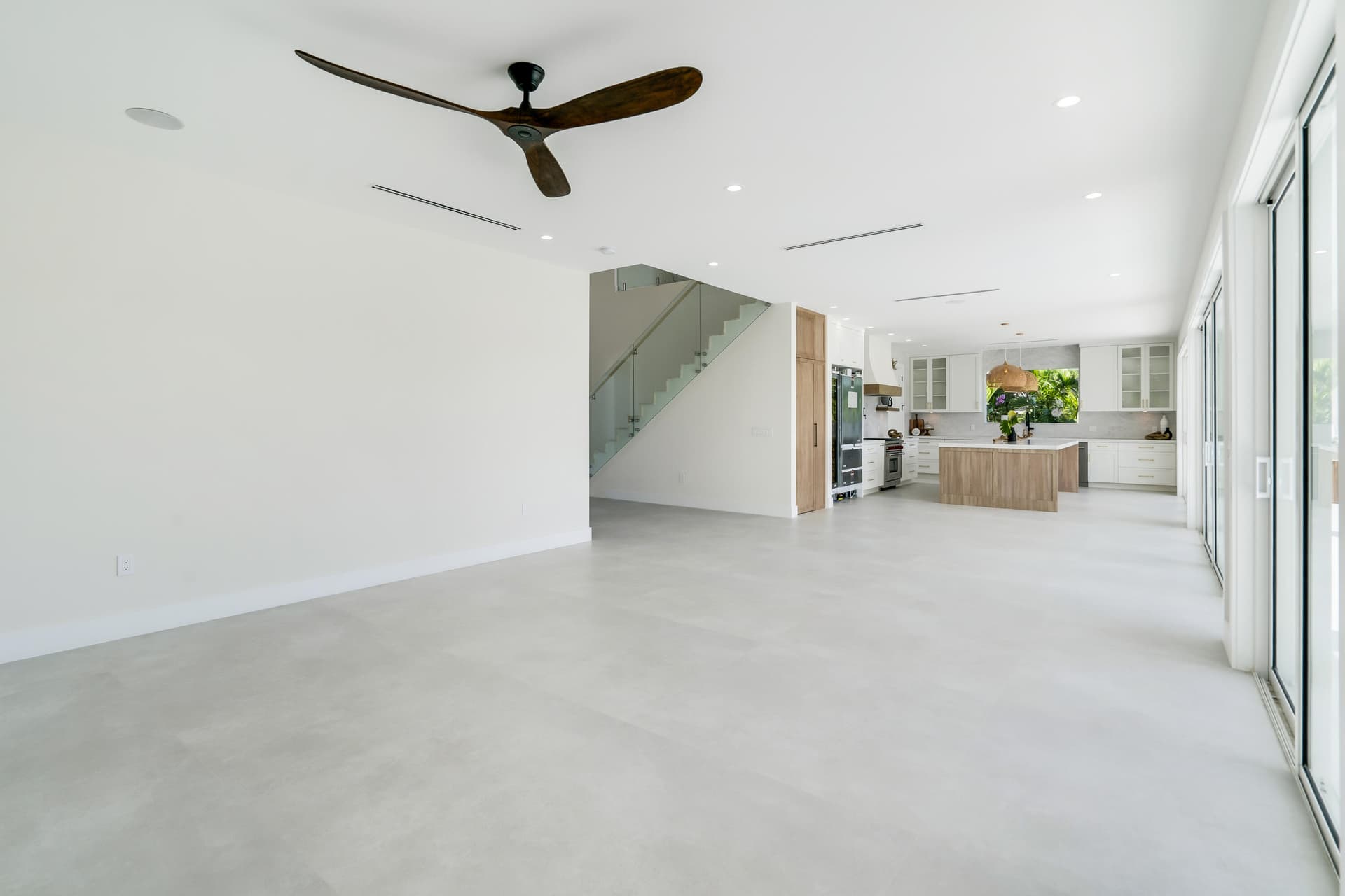 117 Leoni Drive photo 19