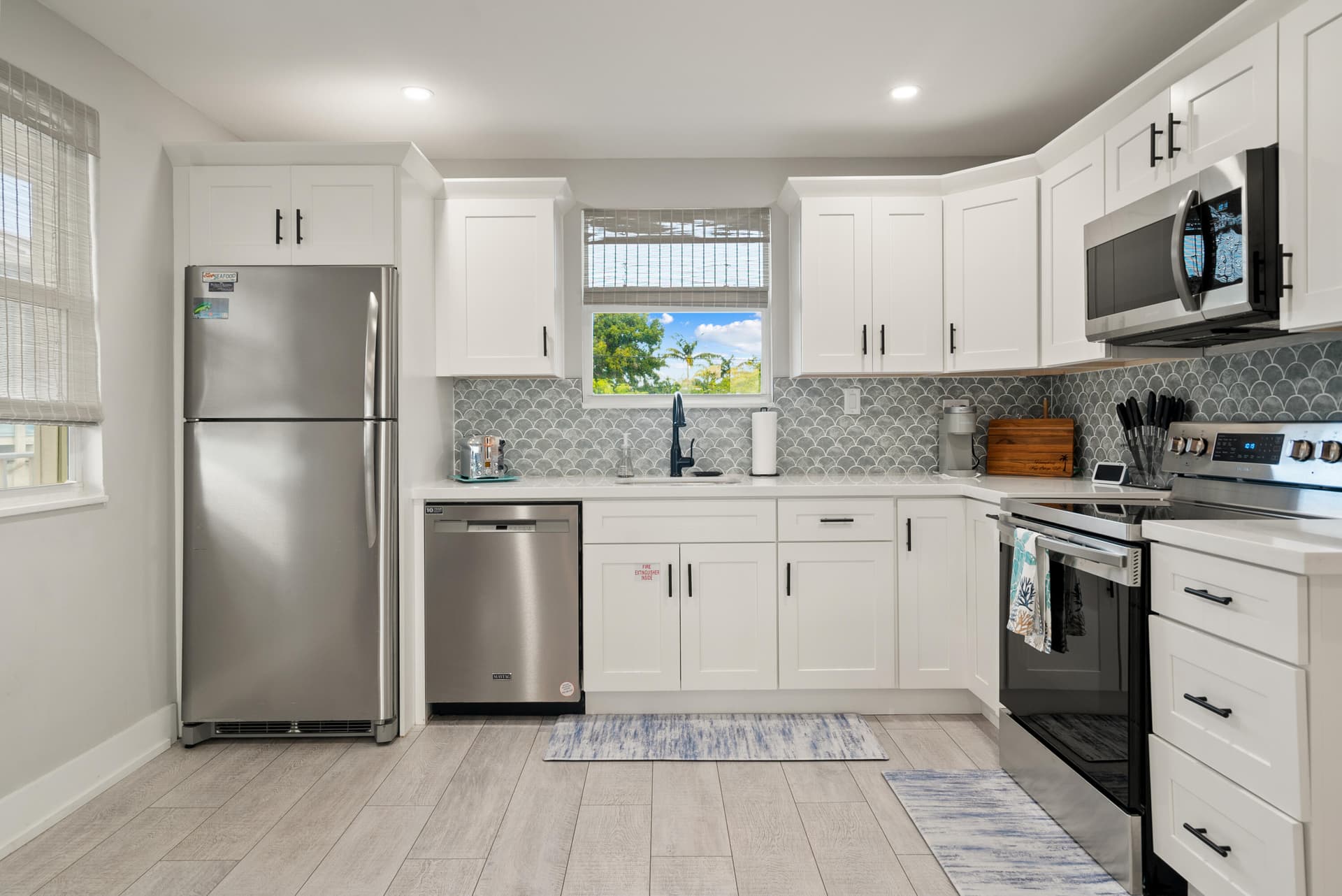 127 Seaside Ave photo 14