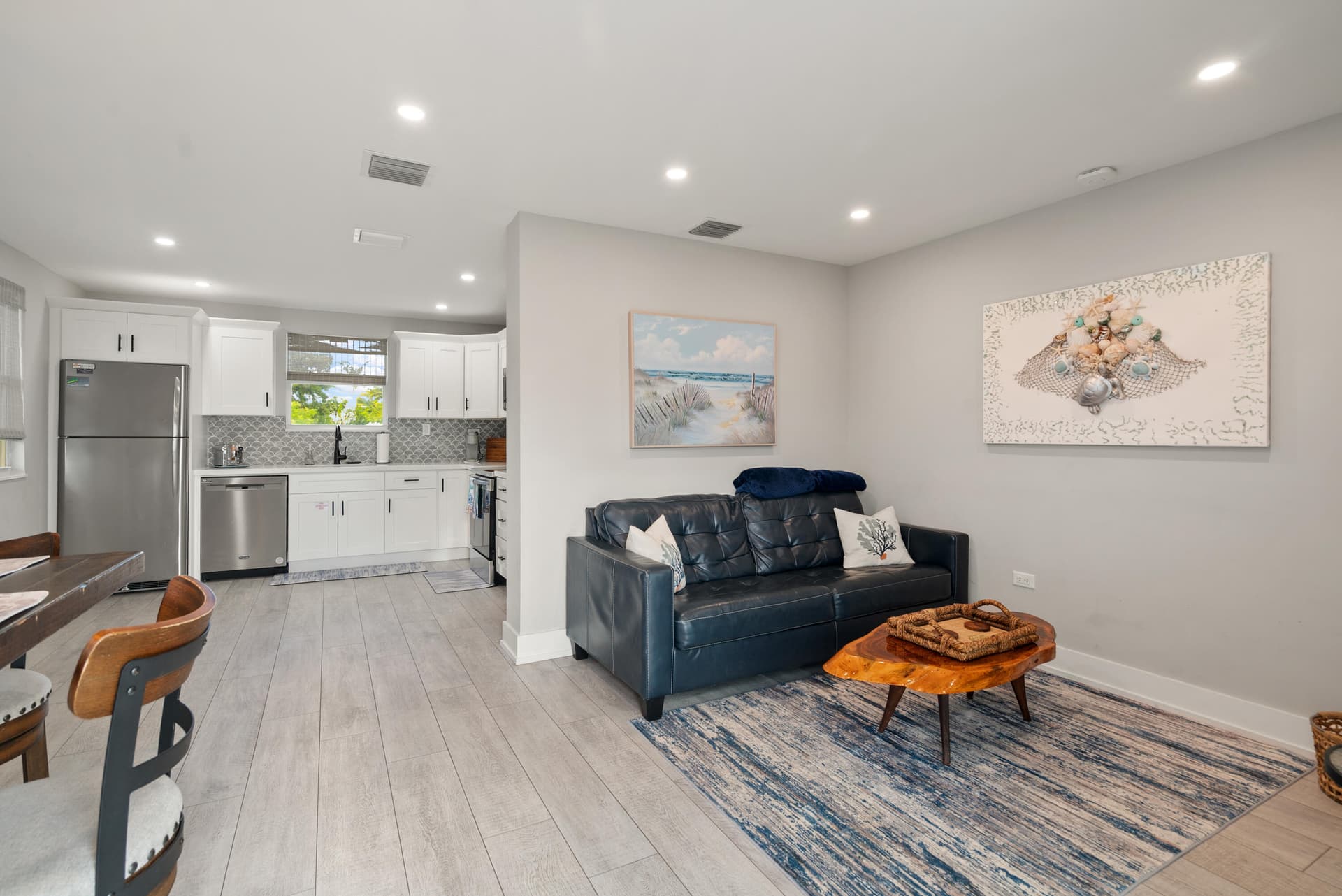 127 Seaside Ave photo 12