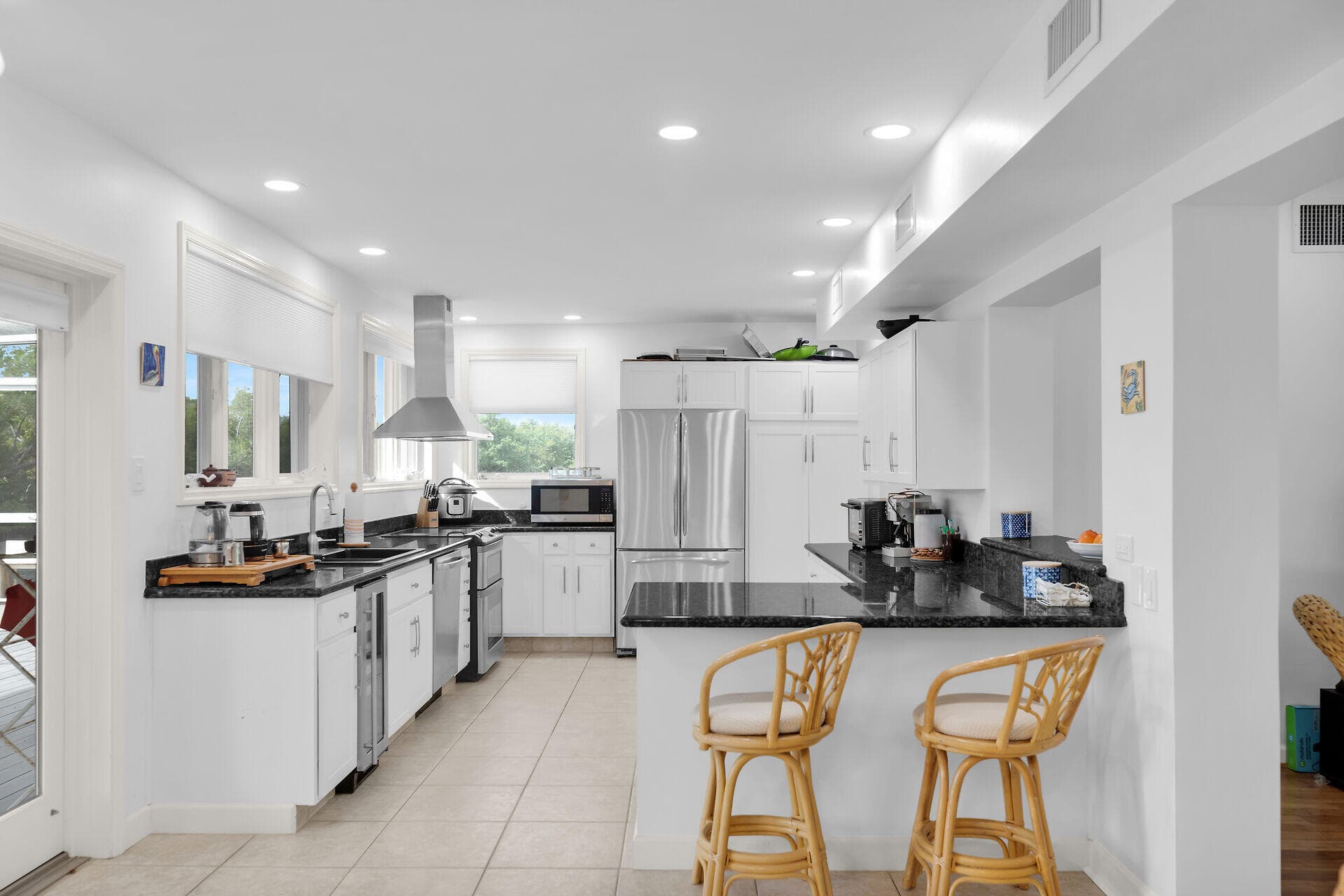 7501 Gulfstream Boulevard photo 10
