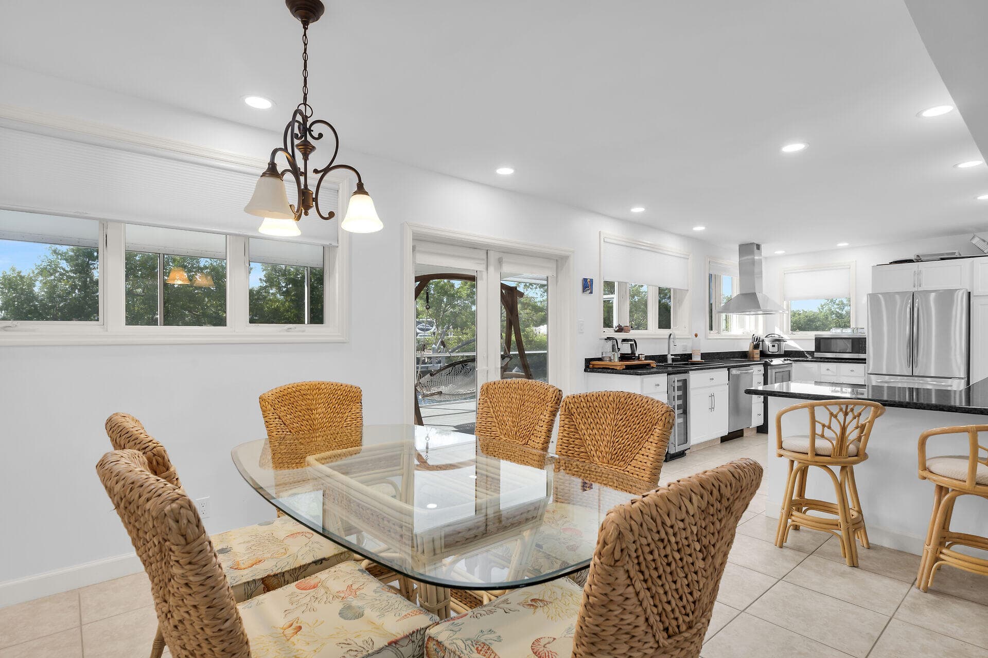 7501 Gulfstream Boulevard photo 8