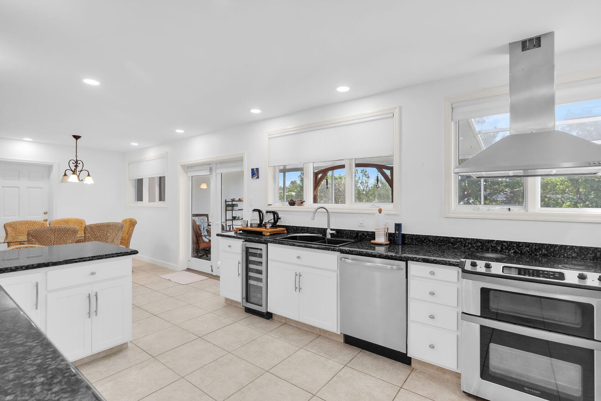 7501 Gulfstream Boulevard photo 13