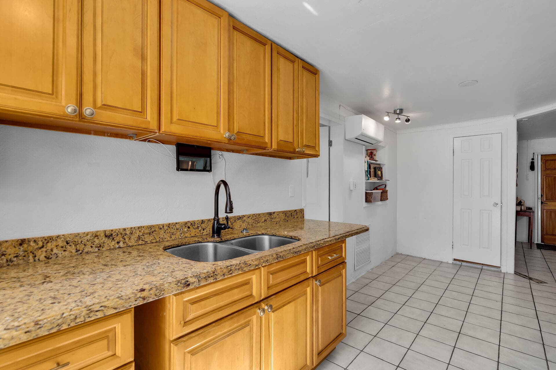 30920 Baileys Lane photo 13