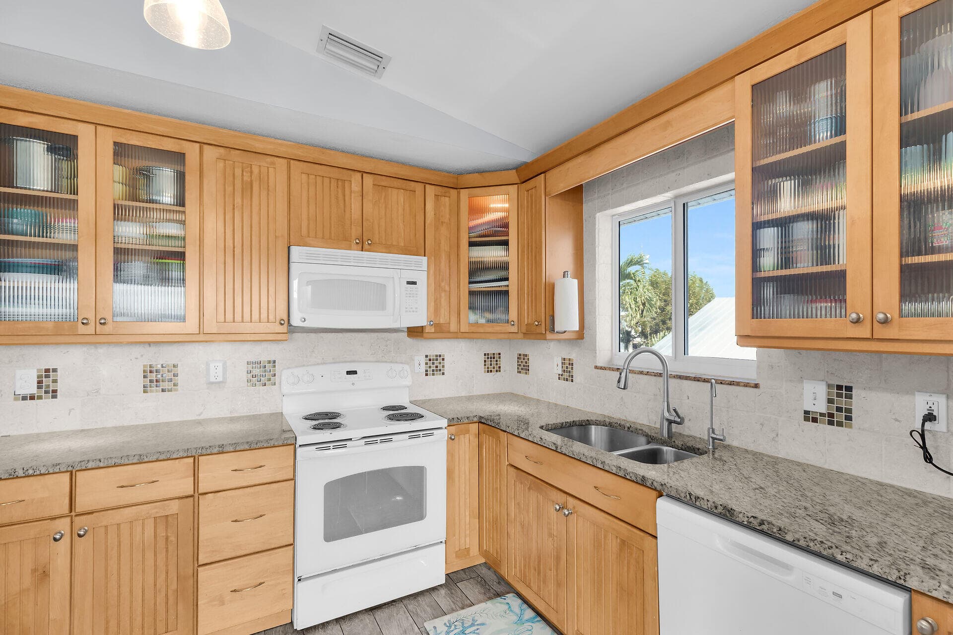 119 Primrose Lane photo 17