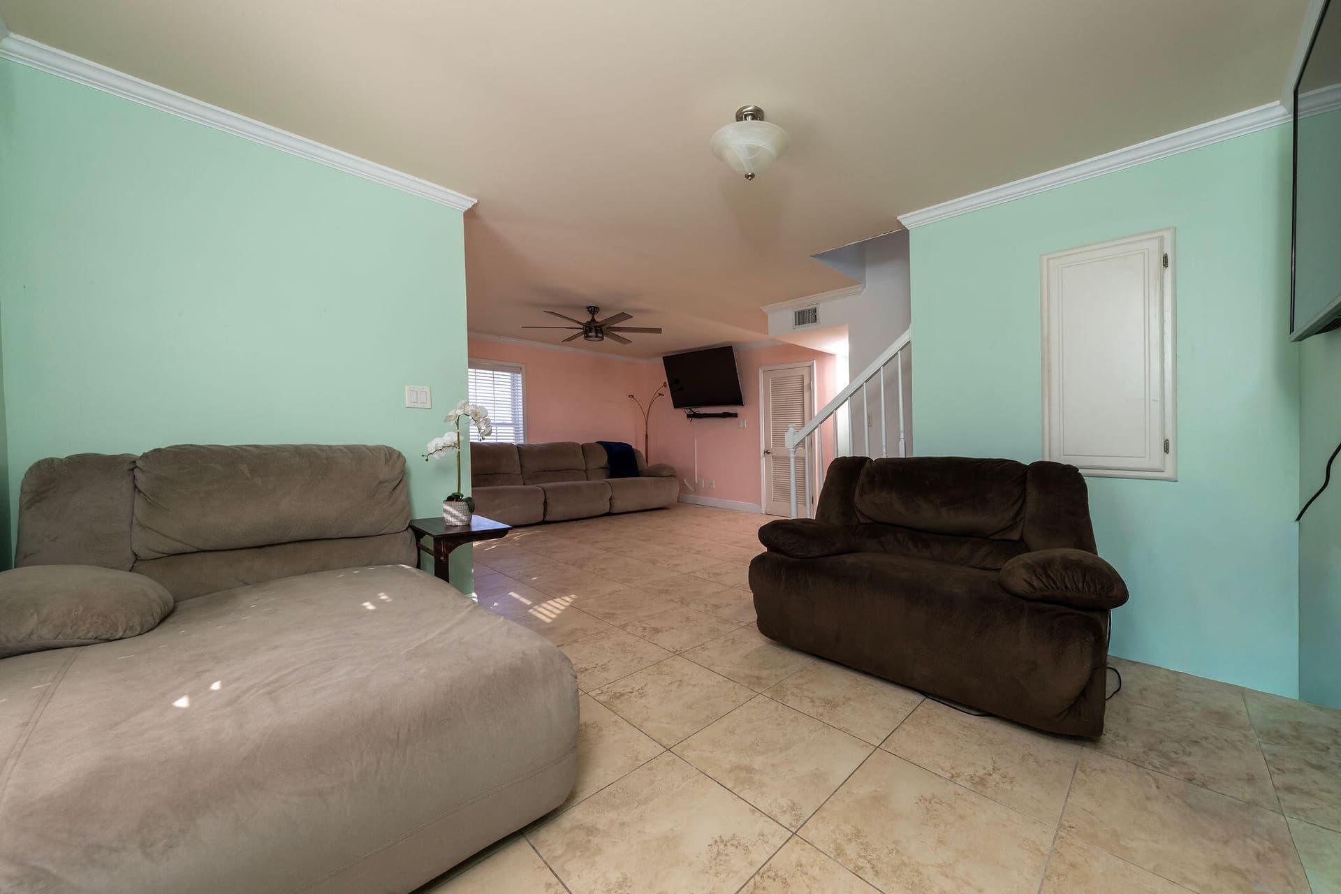 27 Avenue D photo 24